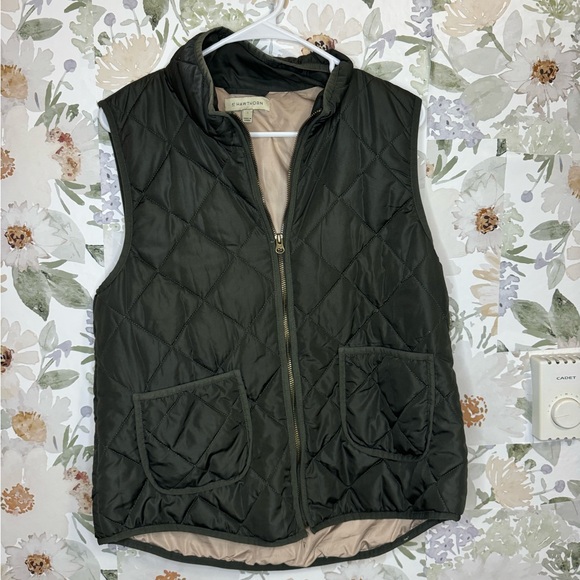 41 Hawthorne vest 🛍 - Picture 1 of 3